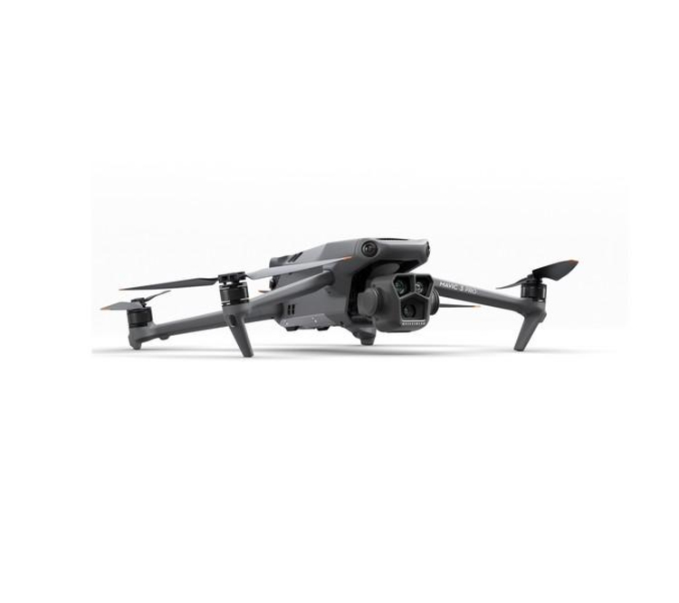 Квадрокоптер DJI Mavic 3 Pro (DJI RC)